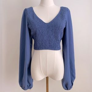 Aaron & Amber Cropped Balloon Sleeve Top Size L